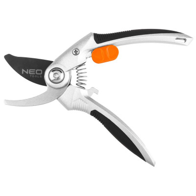 Секатор плоскостной Neo Tools, d реза 20мм, 210мм, 228г