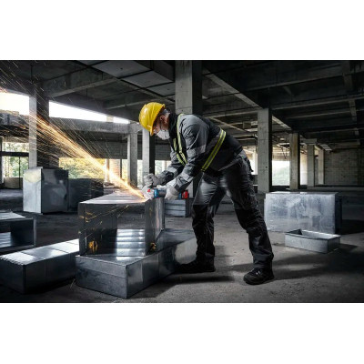 Набір із двох акумуляторних інструментів Bosch Professional 18В дриль-шурупокрут GSR 18V-45, Шліфмашина кутова GWS 18V-8, акб 2x4А·год, ЗП, сумка M-BAG Набір із двох акумуляторних інструментів Bosch Professional 18В дриль-шурупокрут GSR 18V-45, Шліфмашина кутова GWS 18V-8, акб 2x4А·год, ЗП, сумка M-BAG