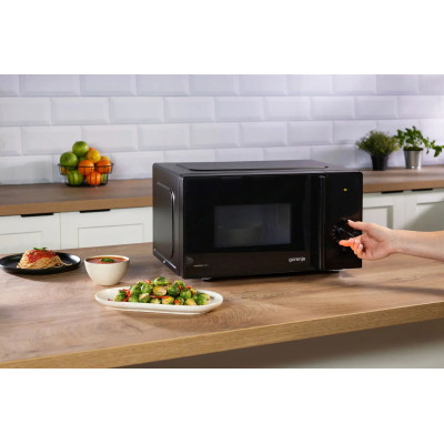 Мікрохвильова піч Gorenje, 20л, мех. керув., 700Вт, гриль, інвертор, чорний Мікрохвильова піч Gorenje, 20л, мех. керув., 700Вт, гриль, інвертор, чорний