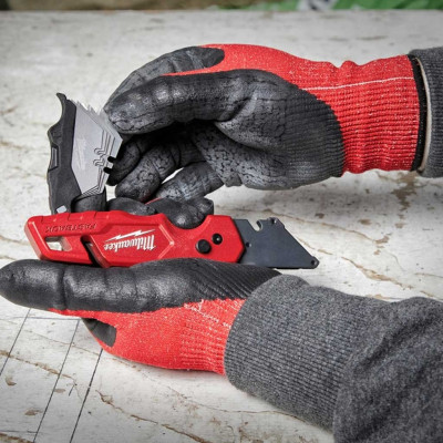 Ніж будівельний трапецевидний складаний Milwaukee Fastback, лезо 18мм, корпус комбінований, і зберіганням лез