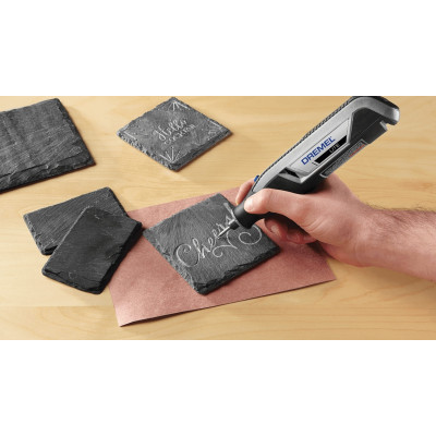 Шліфмашина шліфувально-гравірувальна акумуляторна Dremel Lite 7760-15 3.6В 1х2А·год 8000-25000об/хв 15 насадок 195см ЗП USB 0.27кг Шліфмашина шліфувально-гравірувальна акумуляторна Dremel Lite 7760-15 3.6В 1х2А·год 8000-25000об/хв 15 насадок 195см ЗП USB 0.27кг