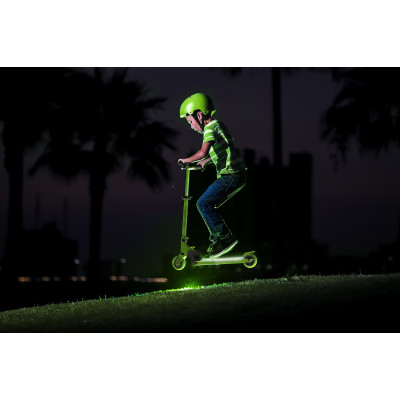 Самокат Neon Dynamo зелений