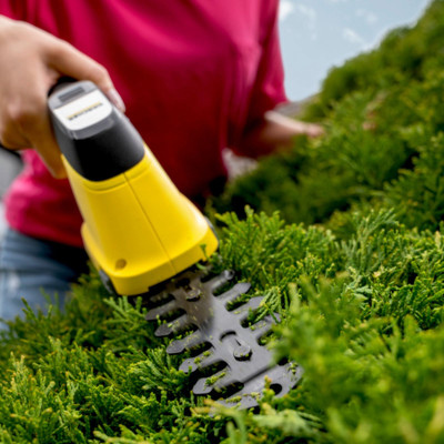 Ножиці для трави акумуляторні Karcher GSH 4-4 Plus Battery Set