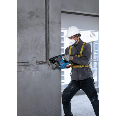 Bosch Перфоратор GBH 187-LI Professional акумуляторний, 2*18 В 5 Аг, SDS-Plus, 2.4 Дж, 980 об/хв, кейс, 2.9 кг
