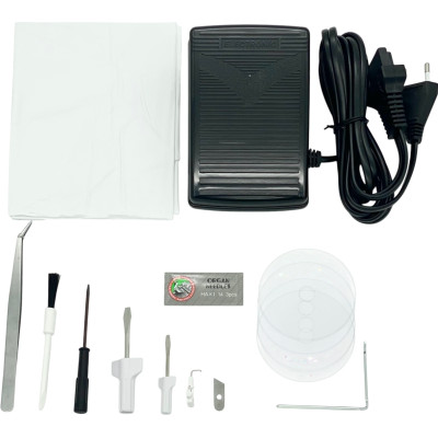 Оверлок MINERVA  SmartLock 350, 91Вт, 13 оп., (4, 3, 2-х ниткові шви), білий