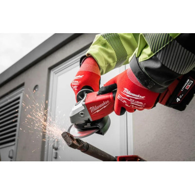 Шліфмашина кутова акумуляторна Milwaukee M18 BLSAG125X-0 125мм 18В 11000об/хв 2.4кг кейс без АКБ та ЗП Шліфмашина кутова акумуляторна Milwaukee M18 BLSAG125X-0 125мм 18В 11000об/хв 2.4кг кейс без АКБ та ЗП