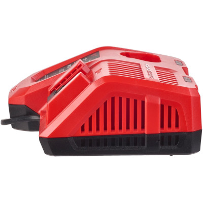 Набір акумулятора та зарядного пристрою Milwaukee NRG-502 12В 1х2А·год Redlithium M12 18В 2х5А·год Redlithium M18 ЗП M12-18FC