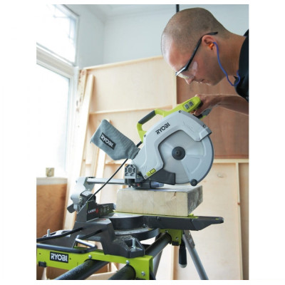 Ryobi Пила торцювальна EMS254L з протяжкою 2000Вт, 254 мм, 4500 об/хв, лазер Ryobi Пила торцювальна EMS254L з протяжкою 2000Вт, 254 мм, 4500 об/хв, лазер