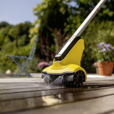 Karcher Апарат для чищення терас PCL 3-18, акумуляторний, 18В, 3,7 кг, без АКБ и ЗП Karcher Апарат для чищення терас PCL 3-18, акумуляторний, 18В, 3,7 кг, без АКБ и ЗП