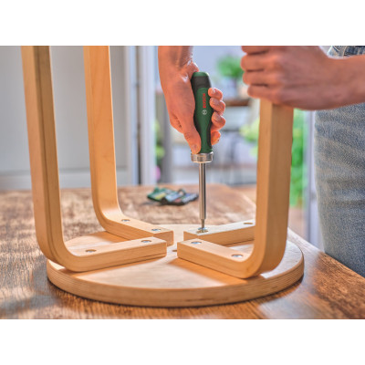 Викрутка Bosch з тріскачкою, 205мм, сталь CrV Викрутка Bosch з тріскачкою, 205мм, сталь CrV