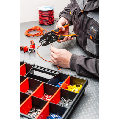 Neo Tools Кліщі обтискні, для обтиску наконечників 0.5-16мм кв., 2 змінних губок, 220мм, CrMo Neo Tools Кліщі обтискні, для обтиску наконечників 0.5-16мм кв., 2 змінних губок, 220мм, CrMo