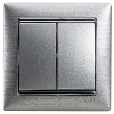 Вимикач 2-клавішний Legrand Valena Classic, 10АХ, 250V, автоматичні клеми, алюміній