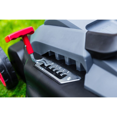 Газонокосарка GRAPHITE 1500Вт 36см 35л 20-50мм 10.1кг (59G474)