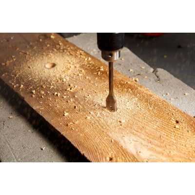 Перфоратор GRAPHITE SDS-plus 900Вт 3.4Дж кейс 6.1кг Перфоратор GRAPHITE SDS-plus 900Вт 3.4Дж кейс 6.1кг