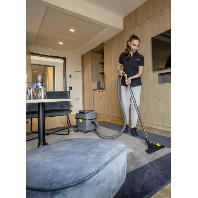 Пилосос професійний Karcher T 15/1 MODULAR RANGE! 585Вт 185мБар контейнер 15л сухе прибирання 6.40кг