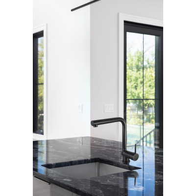 Змішувач для кухні Deante Aster, довж.виливу - 209мм, витяжний, 1важіль, чорний