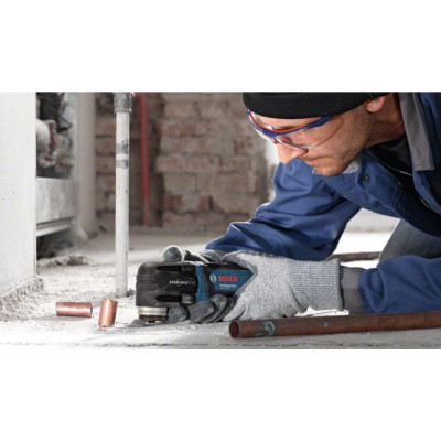 Многофункциональный инструмент реноватор Bosch Professional GOP 30-28 300Вт 8000-20000об/мин 1.5кг 0.601.237.001 Многофункциональный инструмент реноватор Bosch Professional GOP 30-28 300Вт 8000-20000об/мин 1.5кг 0.601.237.001