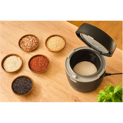 Рисоварка Sencor 350Вт, чаша-0.6л, сенсорное управление, 8 программ, нержав. сталь, пластик, черный Рисоварка Sencor 350Вт, чаша-0.6л, сенсорное управление, 8 программ, нержав. сталь, пластик, черный