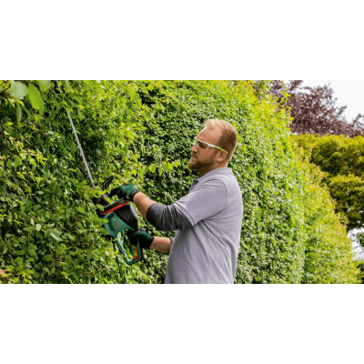 Bosch Кущоріз AdvancedHedgeCut 70 500Вт 70см крок різу 34мм 4.1 кг