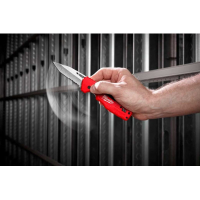 Ніж складаний Milwaukee Folding Knife, 5 in 1, біта PH2 і SL5.5, сталь Ніж складаний Milwaukee Folding Knife, 5 in 1, біта PH2 і SL5.5, сталь