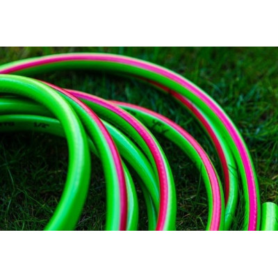 Шланг садовый Verto Professional, 3/4", 50м, 3 слоя, до 25бар, -10…+45°C (15G825) Шланг садовый Verto Professional, 3/4", 50м, 3 слоя, до 25бар, -10…+45°C (15G825)