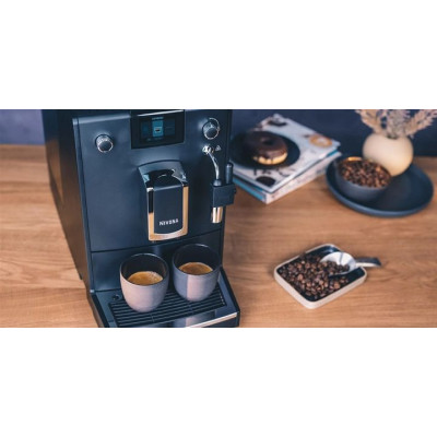 Nivona Кофемашина CafeRomatica, 2,2л, зерно+молотый, ручной капуч, авторецептов -5, черный