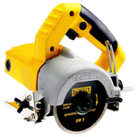 Плиткоріз електричний DeWALT 1300Вт 13000об/хв диск 110мм глибина різу 34мм 3кг без АКБ та ЗП Плиткоріз електричний DeWALT 1300Вт 13000об/хв диск 110мм глибина різу 34мм 3кг без АКБ та ЗП