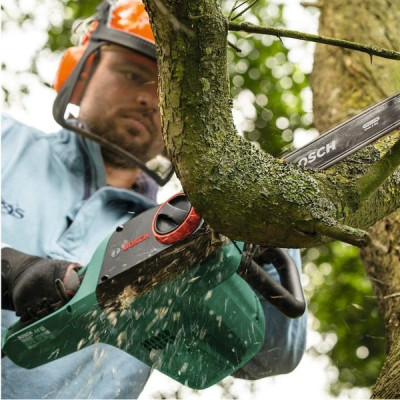 Пила ланцюгова Bosch UniversalChain 35 35см 1800Вт ланцюг Oregon 4.2кг (0.600.8B8.303)