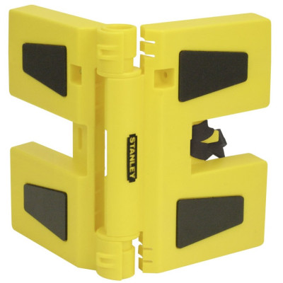 Уровень Stanley, 14см, 3 капсулы, складной, для установки стоек, пластик, магнит Уровень Stanley, 14см, 3 капсулы, складной, для установки стоек, пластик, магнит