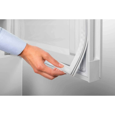 Морозильна камера Liebherr вбудована, 177x54.1х54.5, 209л, E, NF, диспл внутр., білий