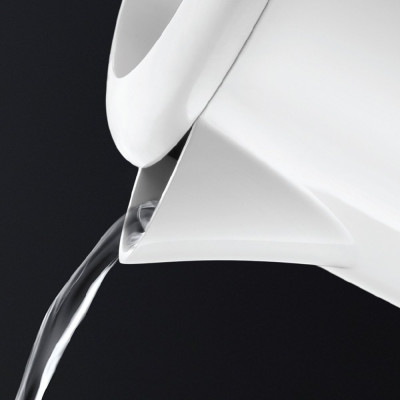 Электрочайник Russell Hobbs Travel 0.85л, пластик, белый