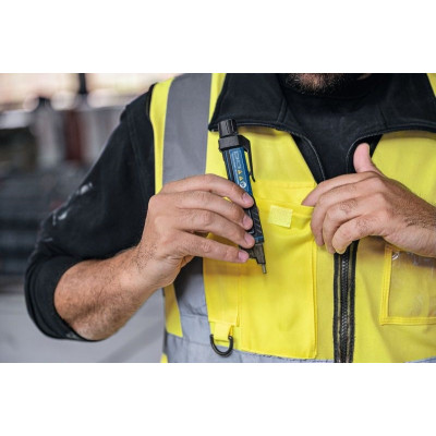 Тестер напряжения Bosch Professional GVD 1000-17 24-1000В 2AAх1.5В Тестер напряжения Bosch Professional GVD 1000-17 24-1000В 2AAх1.5В