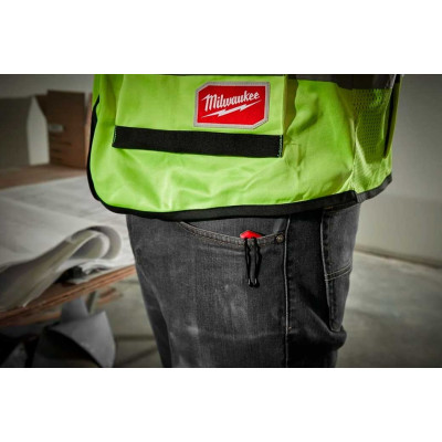 Ніж складаний Milwaukee Folding Knife, 5 in 1, біта PH2 і SL5.5, сталь Ніж складаний Milwaukee Folding Knife, 5 in 1, біта PH2 і SL5.5, сталь