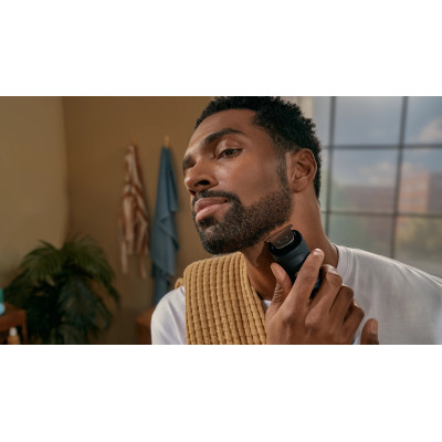 Тример Philips Series 7000, для бороди і вусів, акум., сталь, чорно-сріблястий Тример Philips Series 7000, для бороди і вусів, акум., сталь, чорно-сріблястий