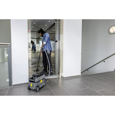 Пилосос професійний акумуляторний Karcher T 10/1 Bp MODULAR RANGE! 36В 223мБар контейнер 10л 6.8кг без АКБ та ЗП Пилосос професійний акумуляторний Karcher T 10/1 Bp MODULAR RANGE! 36В 223мБар контейнер 10л 6.8кг без АКБ та ЗП