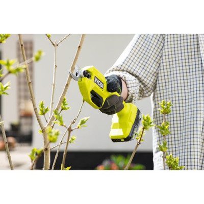 Секатор акумуляторний Ryobi RY18SCA-0, 18В ONE+, d 25мм, 700гр (без АКБ та ЗП) (5133005024)