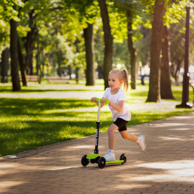 Самокат Miqilong Alamo зелений