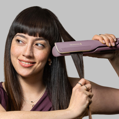 Стайлер Remington AIRvive, 135Вт, темп.режимів-2, 140-190°C, термо килимок, кераміка, рожево- золотий Стайлер Remington AIRvive, 135Вт, темп.режимів-2, 140-190°C, термо килимок, кераміка, рожево- золотий