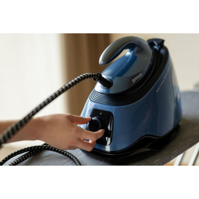 Праска-парогенератор Gorenje, 3000Вт, 1500мл, паровий удар -160гр, дисплей, керам. підошва, синій