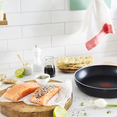 Сковорода Tefal Start&Cook, 26см, алюміній, чорний C2720553