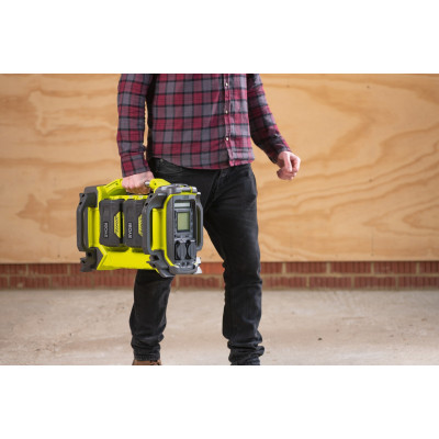 Инвертор напряжения аккумуляторный Ryobi RY36BI1800A-250, 36В MAX POWER, АКБ 2 х 5Ач, 1800Вт (3000 Вт пиковая) (5133005317)