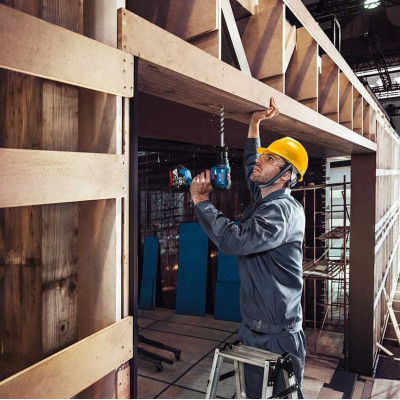 Шуруповерт-дрель ударный аккумуляторный Bosch GSB 18 V-50 18V2х2.0А-ч 28-50Нм 460-1800об-хв 1.1кг кейс L-Case