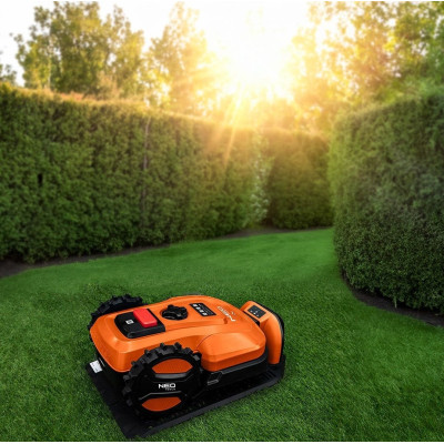 Газонокосарка-робот акумуляторна Neo Tools Energy+ 18В 1х6.0А·год 20-60мм 67дБ 600м2 3100об/хв кабель 100м IPX5 6.94кг Газонокосарка-робот акумуляторна Neo Tools Energy+ 18В 1х6.0А·год 20-60мм 67дБ 600м2 3100об/хв кабель 100м IPX5 6.94кг