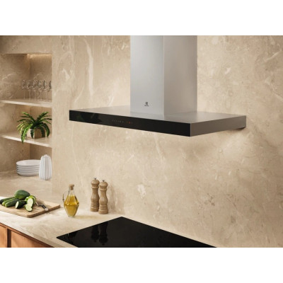 Витяжка Electrolux купольна, 90см, 730м.куб/год., Hob2Hood, нерж