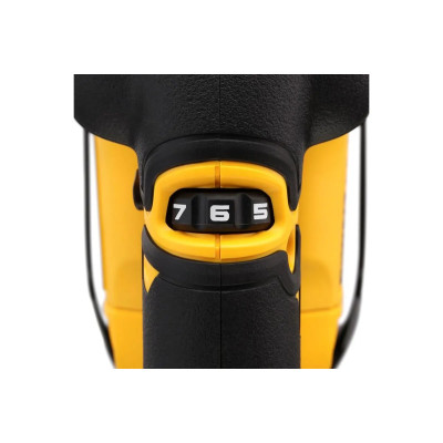 Лобзик акумуляторний DeWalt 18.0В XR Li-lon 1000-3200кол/хв хід 135мм 2.1кг без АКБ та ЗП Лобзик акумуляторний DeWalt 18.0В XR Li-lon 1000-3200кол/хв хід 135мм 2.1кг без АКБ та ЗП