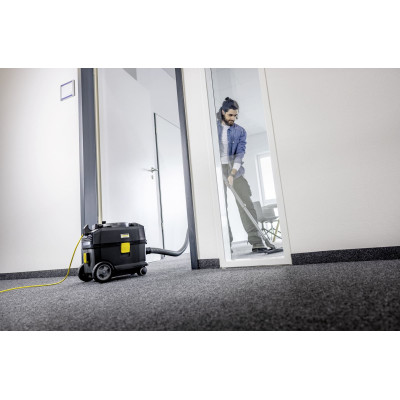 Пилосос професійний Karcher Go!Further T 10/1 Adv HEPA 240В 185мБар контейнер 10л 6.6кг