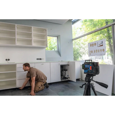 Нівелір лазерний Bosch GLL 12V-100-33 CG 12В/4АА до 30м ±0.3мм/м зелений промінь чохол 1.76кг Нівелір лазерний Bosch GLL 12V-100-33 CG 12В/4АА до 30м ±0.3мм/м зелений промінь чохол 1.76кг