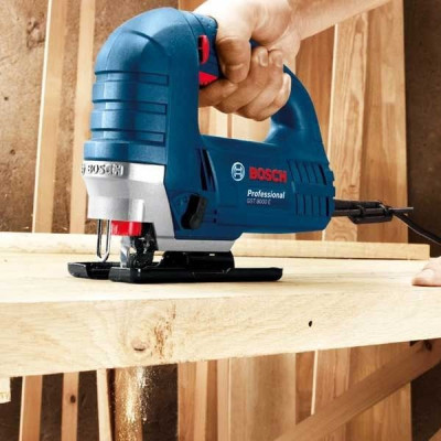 Лобзик Bosch Professional GST 8000 E 710Вт 500-3100об/хв хід 20мм 2.5кг