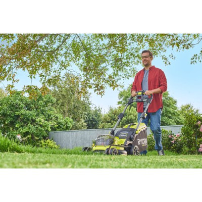 Газонокосилка аккумуляторная Ryobi RY18LMX40B-0 ONE+ 18В 40см 40л 25-70мм бесщеточная мульчирование до 400м.кв 18.2кг (без АКБ и ЗУ) (5133005479)