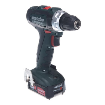 Шуруповерт-дрель аккумуляторний Metabo PowerMaxx BS 12 12В 2х2.0А·ч 17·40Нм 0-360·01400об·мин 1.1кг Шуруповерт-дрель аккумуляторний Metabo PowerMaxx BS 12 12В 2х2.0А·ч 17·40Нм 0-360·01400об·мин 1.1кг